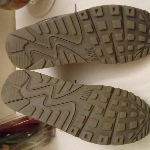 Nike Air Max - Picture 4 of 4